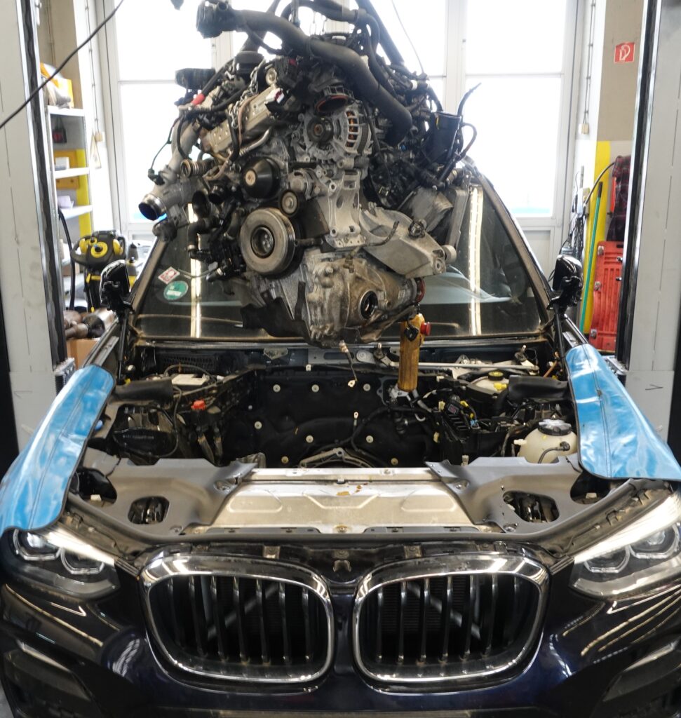 Ausgebauten B47D20B Motor BMW X3M G01