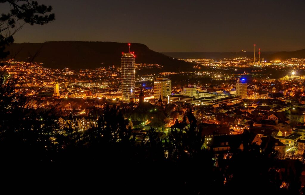 Jena, Bild von Christoph O. P. Wieduwilt auf Pixabay