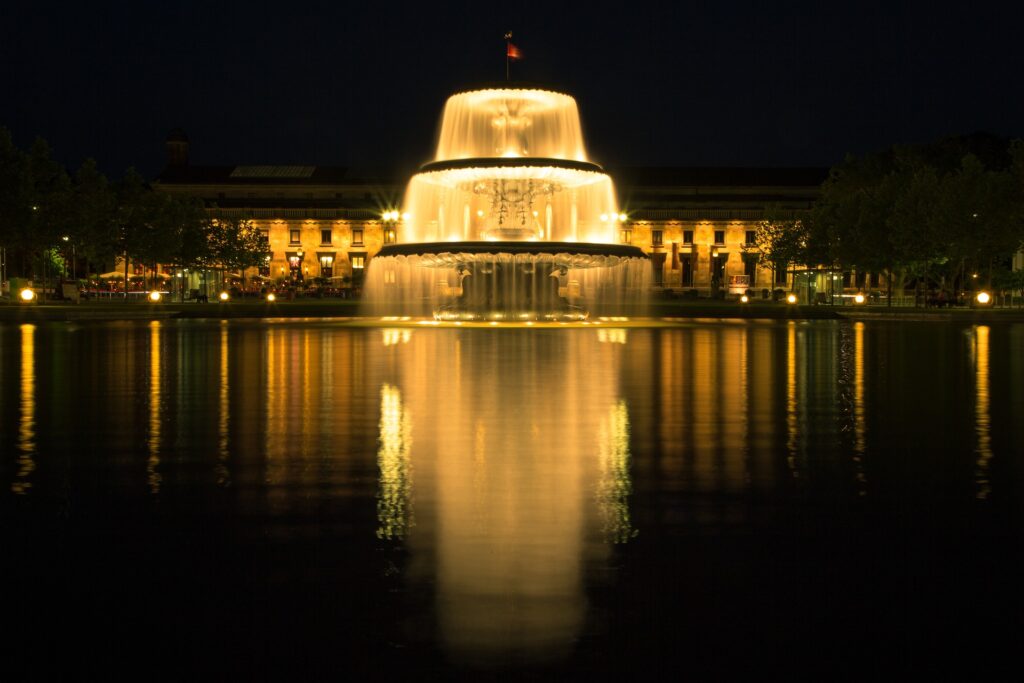 Wiesbaden, Bild von Jan-Marco Gessinger auf Pixabay
