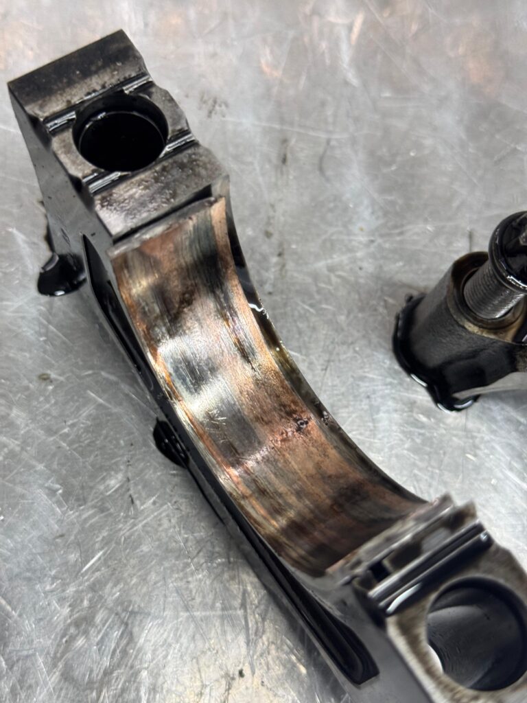 Hauptlagerschale stark verschlissen, BMW B57D30 aus ALPINA XD4