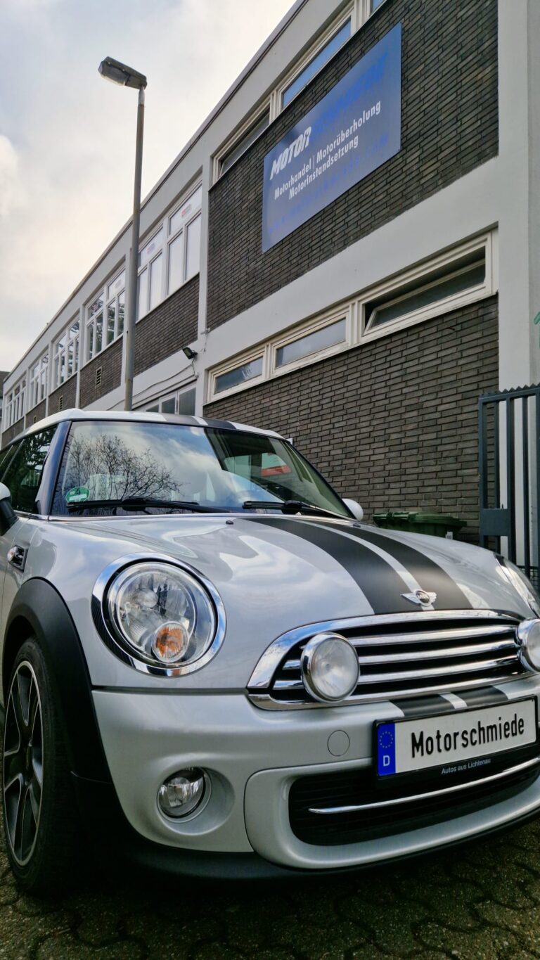Motor Reparatur am Mini R55 Cooper Clubman mit N16 B16 Motor, Gelängte Steuerkette