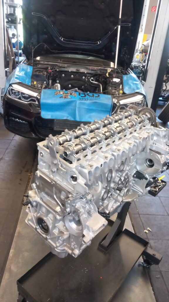 Generalüberholter B57D30 Motor noch ohne Anbauteile fuer den 540d G31