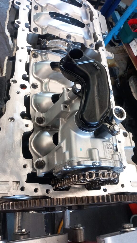 Ölpumpe beim B57D30 Motor fuer den 540d G31