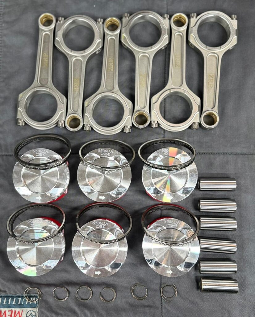 Schmiedekolben und H-Schaft Pleuel aus dem N55B30 aus dem M135i